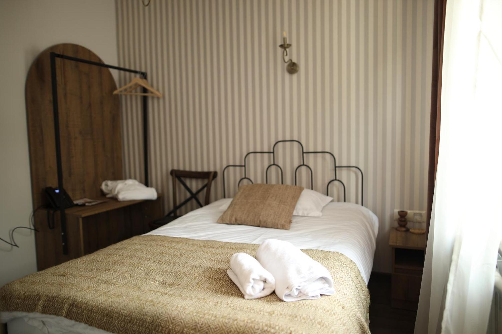 Redroof Country House Hotel Goris Zewnętrze zdjęcie
