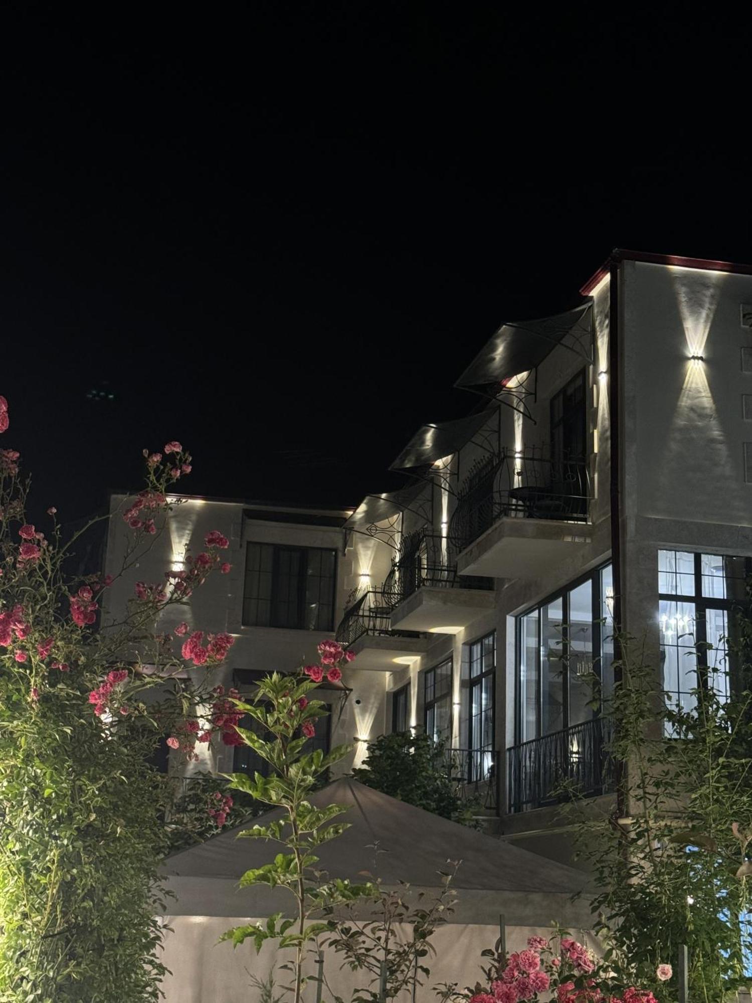 Redroof Country House Hotel Goris Zewnętrze zdjęcie