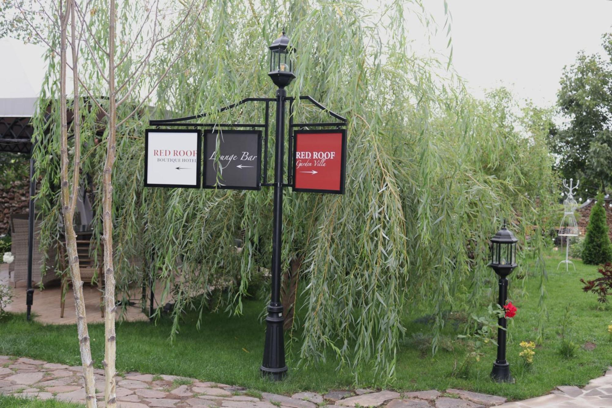 Redroof Country House Hotel Goris Zewnętrze zdjęcie