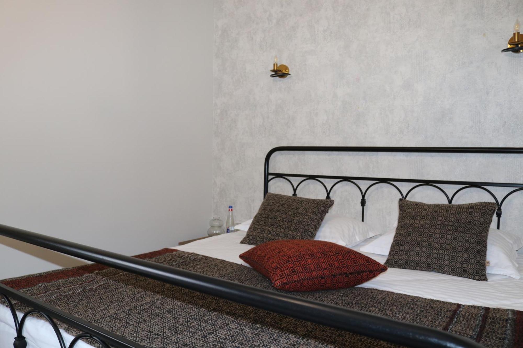 Redroof Country House Hotel Goris Pokój zdjęcie