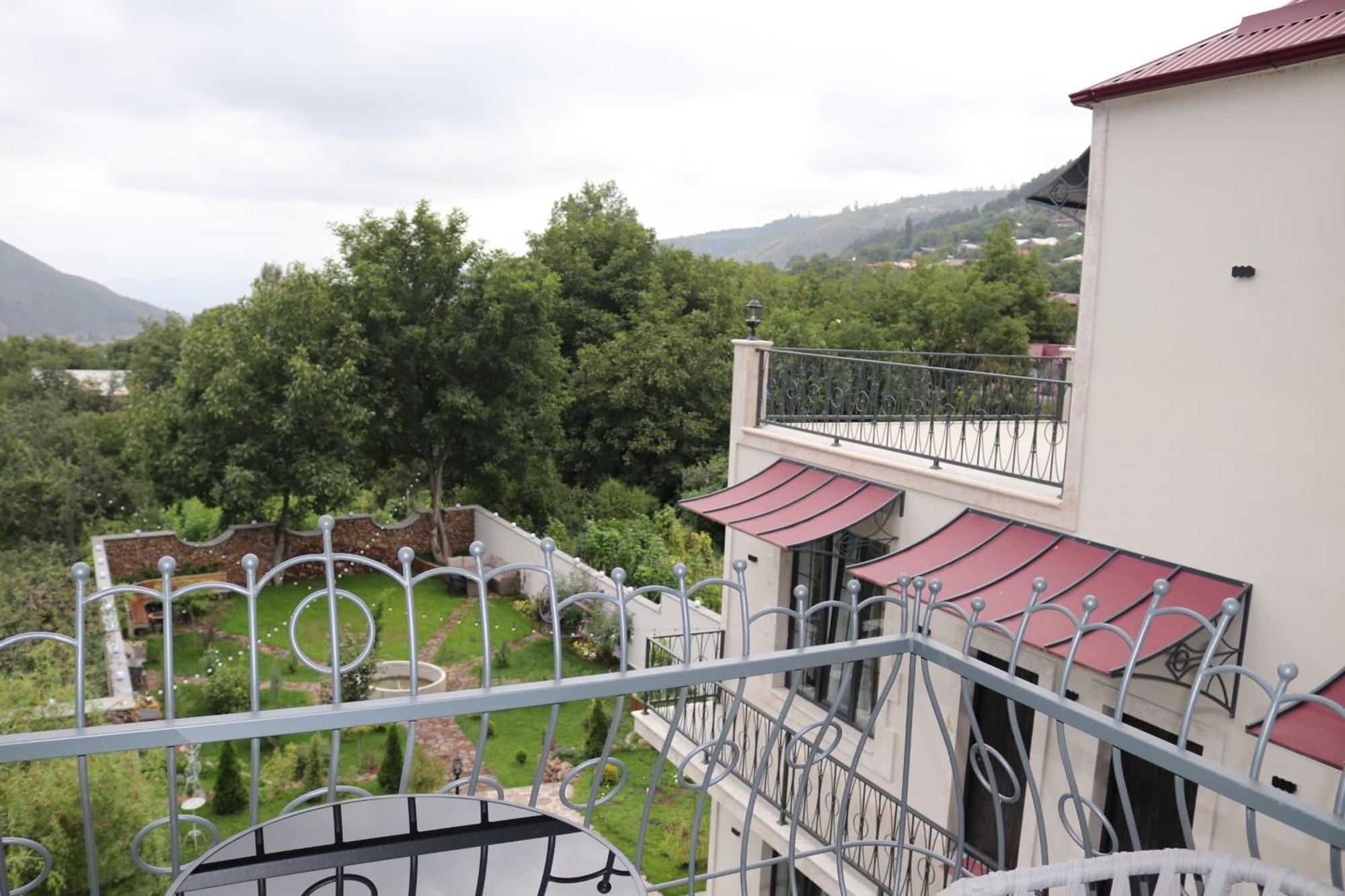 Redroof Country House Hotel Goris Pokój zdjęcie