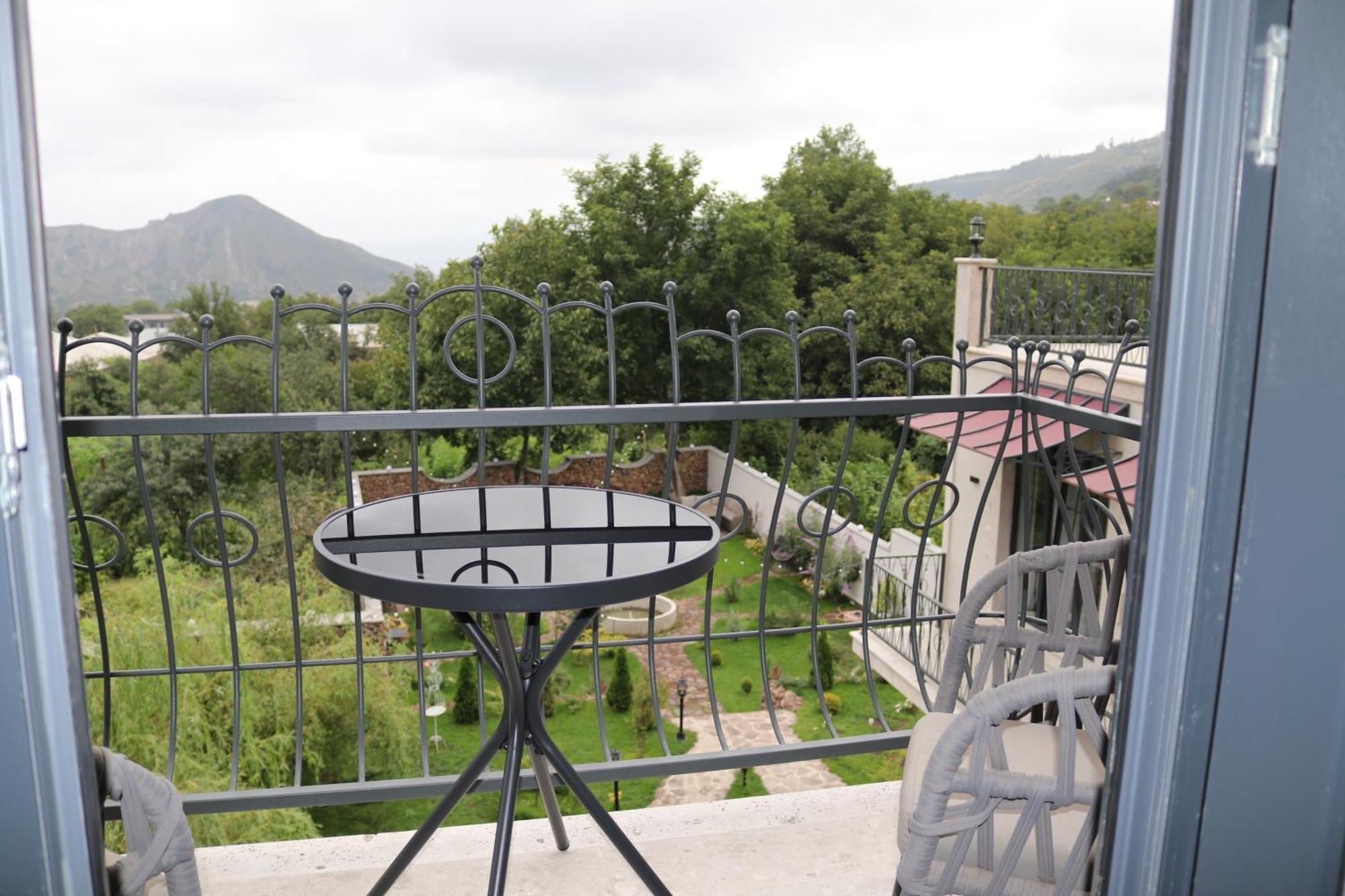 Redroof Country House Hotel Goris Pokój zdjęcie
